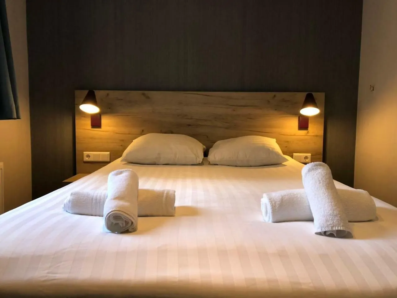 Facade Hotel Amsterdam